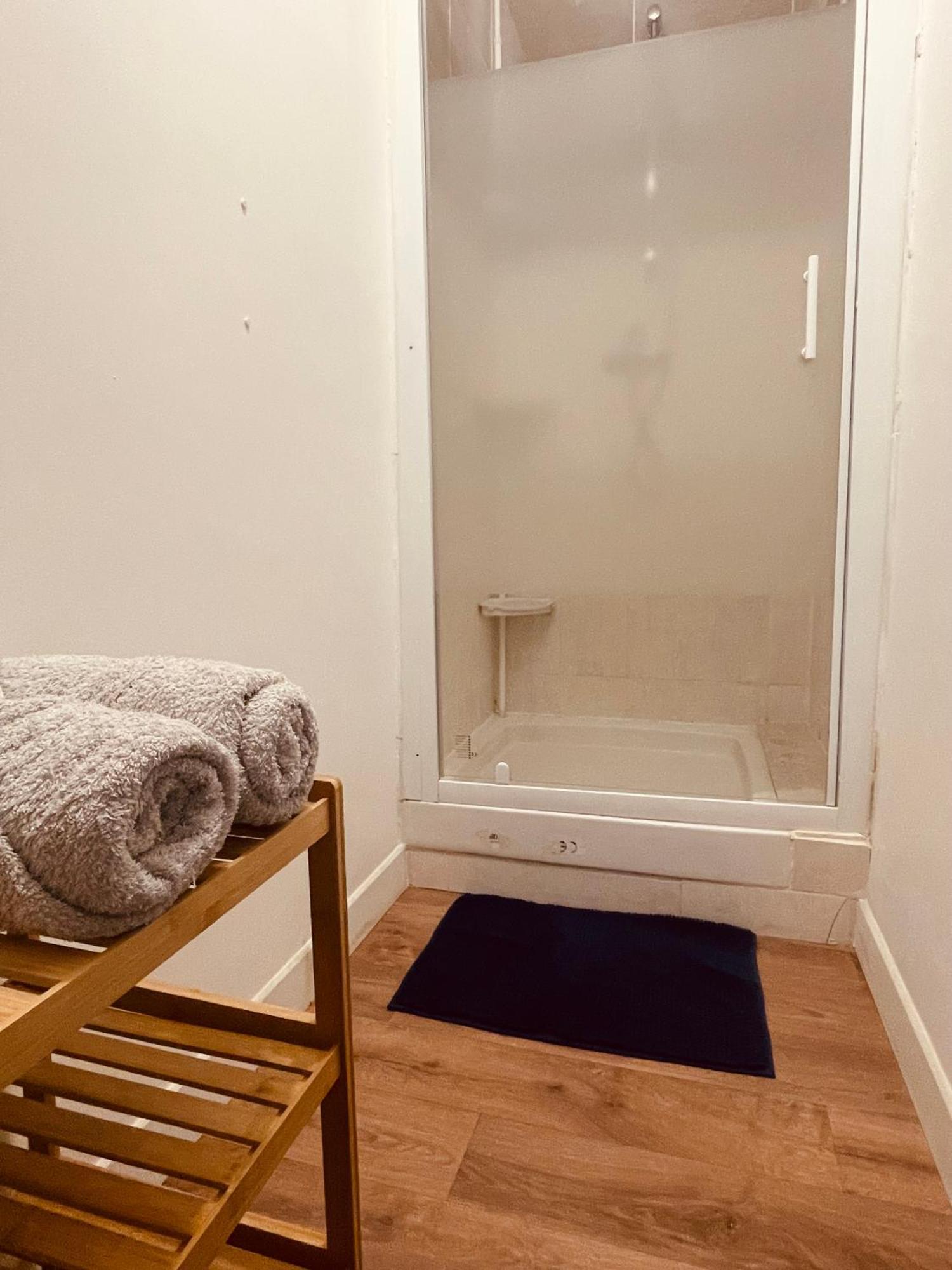 Appartement Le Romelia - Wifi Fibre - Calme - Parking à Angoulême Extérieur photo